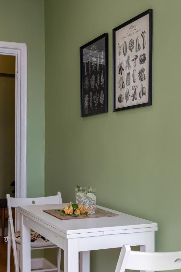 הוילה Designer Flat For 4, Heart Of Bucharest, Kitchen מראה חיצוני תמונה