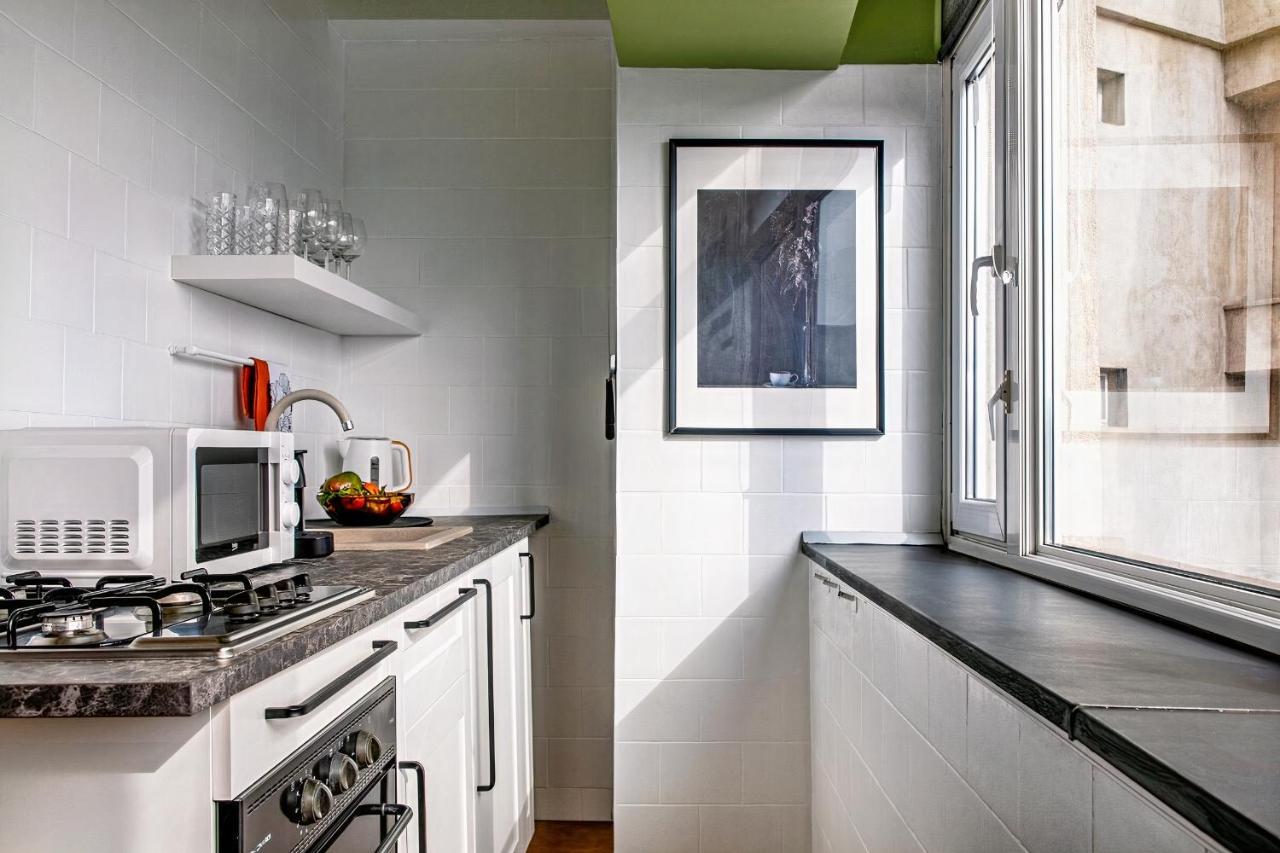 הוילה Designer Flat For 4, Heart Of Bucharest, Kitchen מראה חיצוני תמונה
